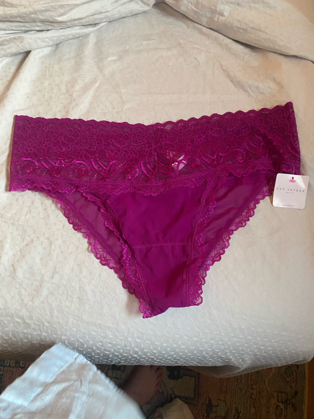 NWT 2 pair - uye surana Fuchsia Lace Bikini Panty